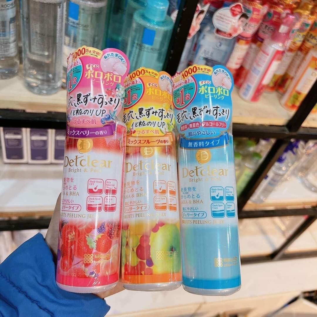 Gel Tẩy Da Chết Detclear 180Ml