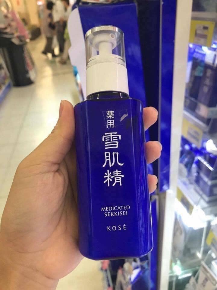 Nước Hoa Hồng Kose Sekkisei Medicated 200Ml