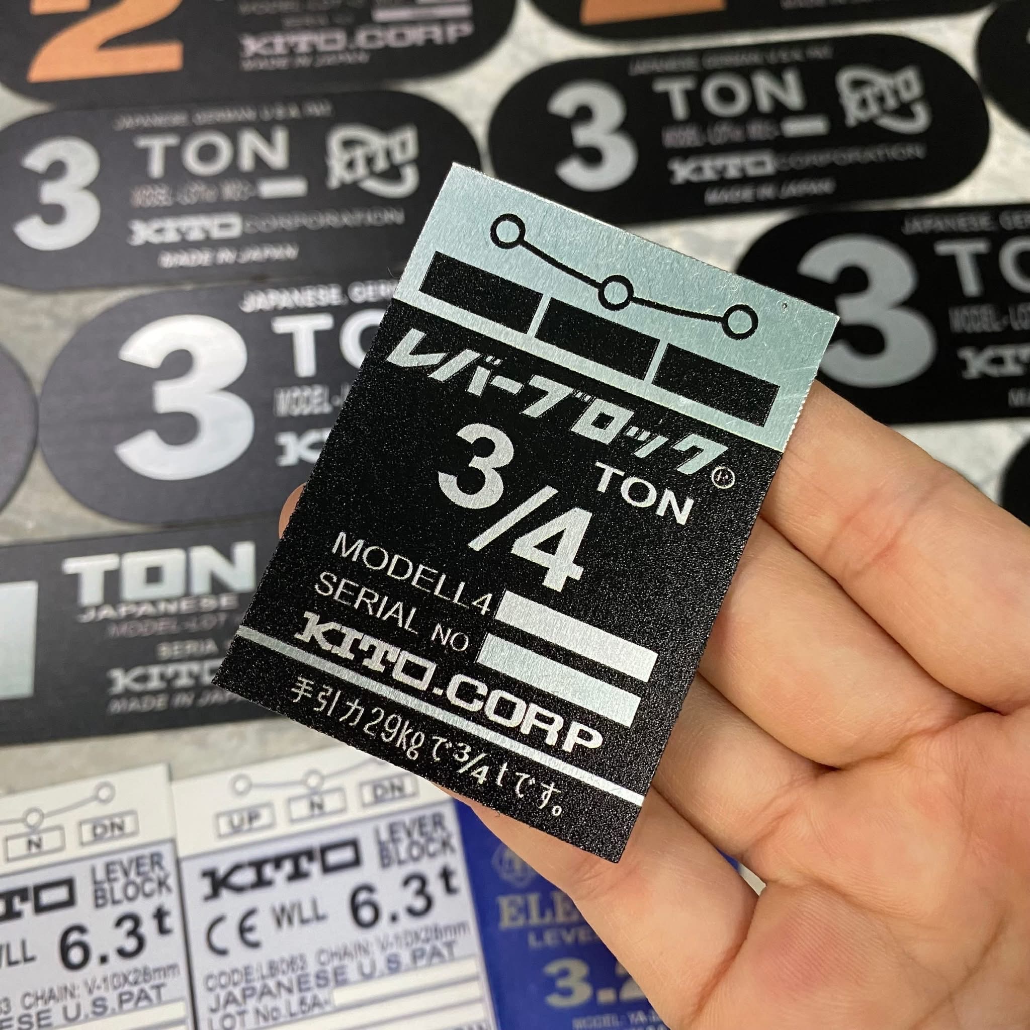 Xưởng gia công tem nhôm in UV tại TP. Hồ Chí Minh uy tín