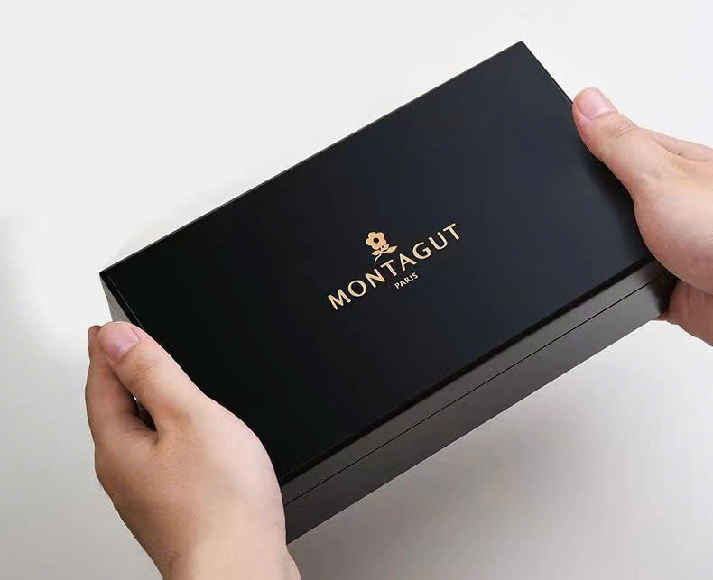 Bút ký Montagut MT254 màu trắng đính đá khắc tên theo yêu cầu