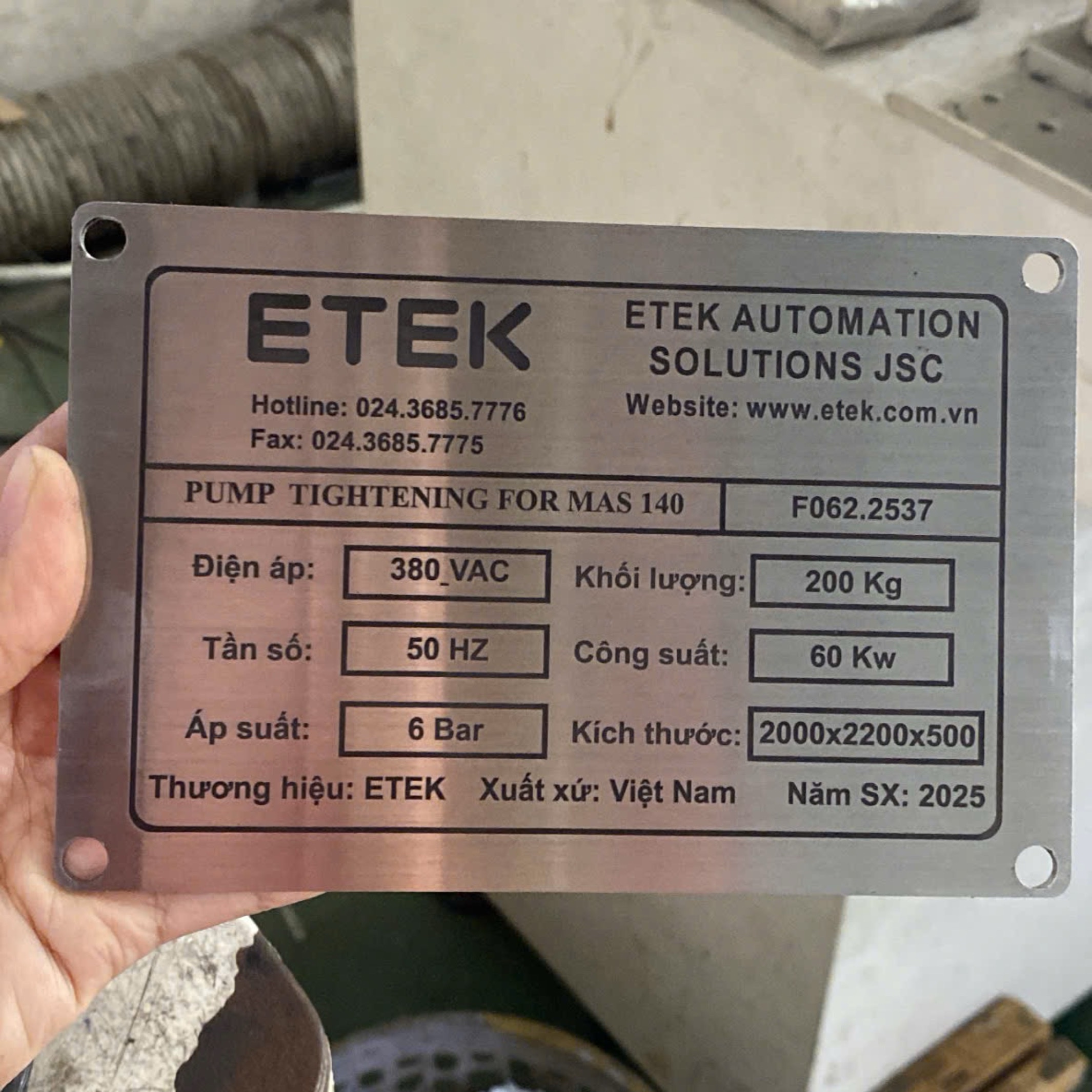 Tem Nhãn Inox Theo Yêu Cầu – Khắc Laser, Ăn Mòn, In UV