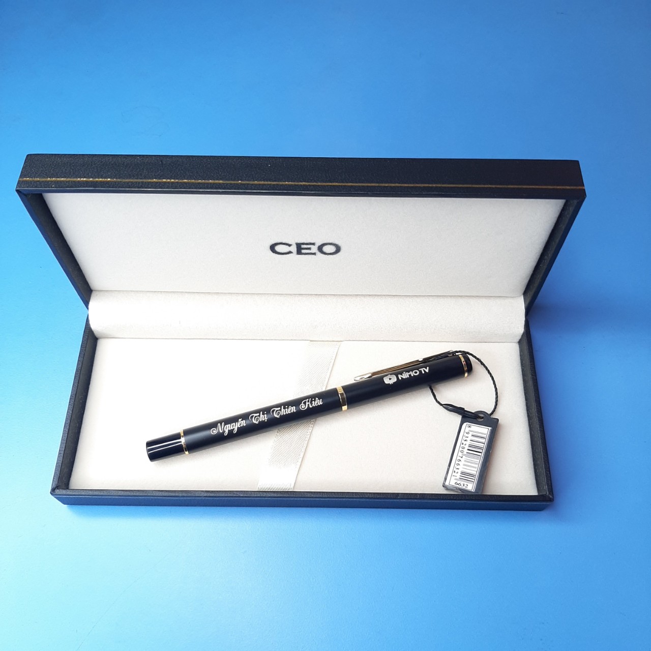 Bút Ký Khắc Tên Uy Tín Ở Đâu?