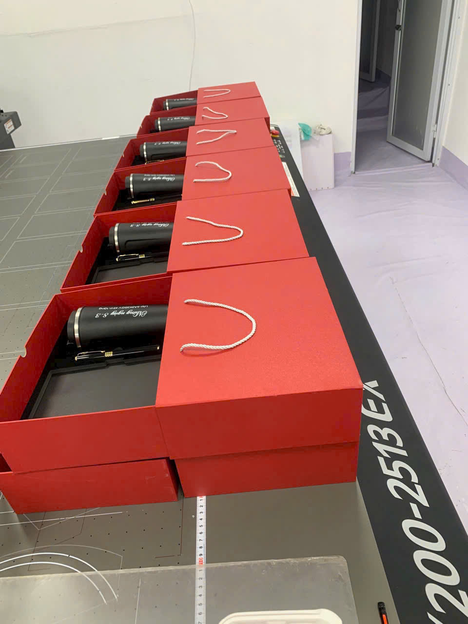 BỘ QUÀ TẶNG DOANH NGHIỆP CAO CẤP – KHẮC TÊN THEO YÊU CẦU