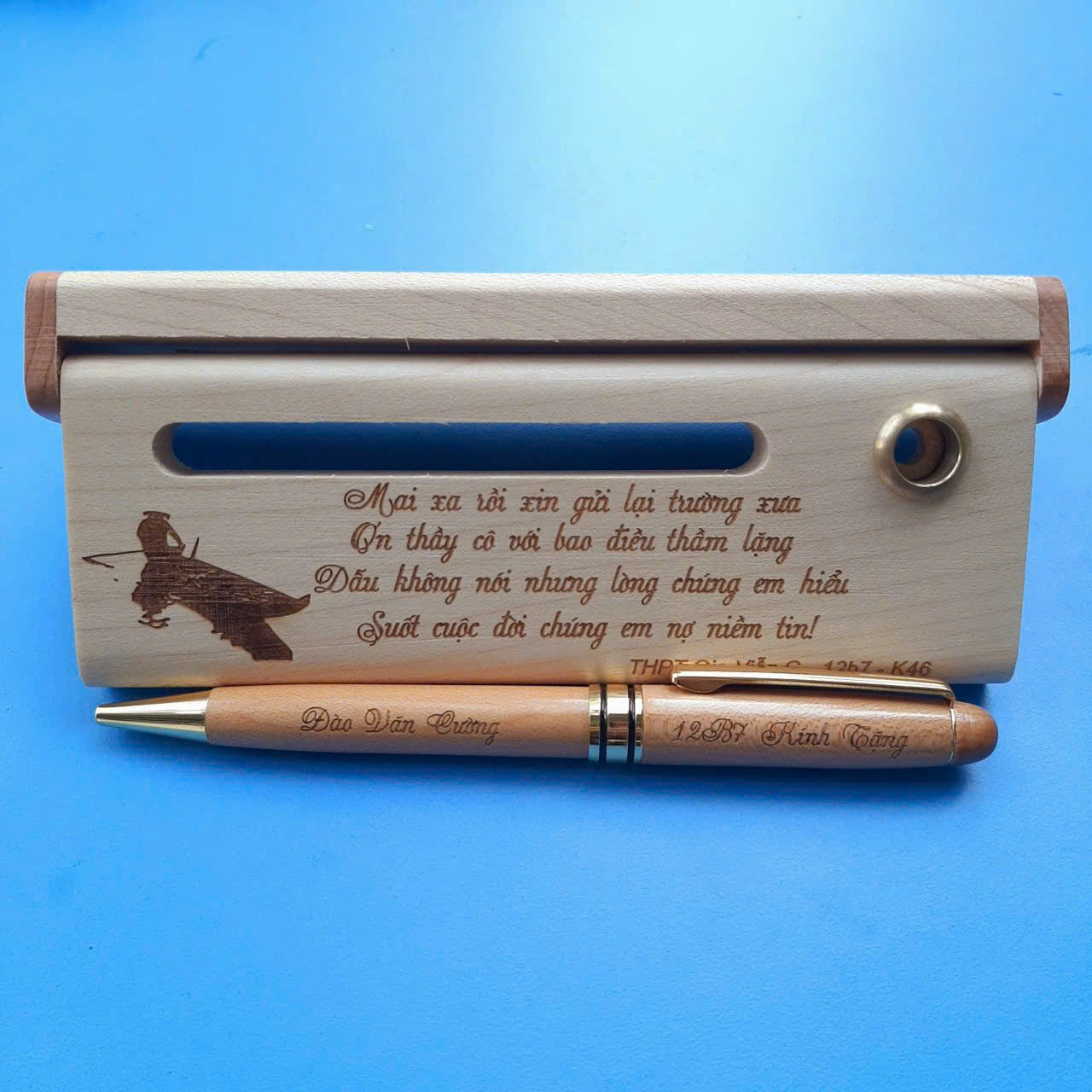 Quà Tặng Tri Ân Ngày Nhà Giáo Việt Nam 20-11