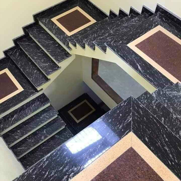 Mẫu đá cầu thang MS028