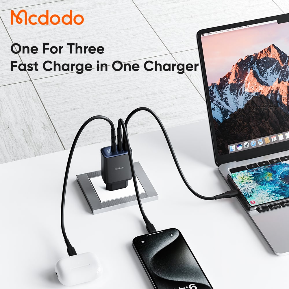 Cốc Sạc Nhanh Mcdodo 30W Đa Năng 3 Cổng | 2 Type-C + 1 USB, Màn Hình Kỹ Thuật Số
