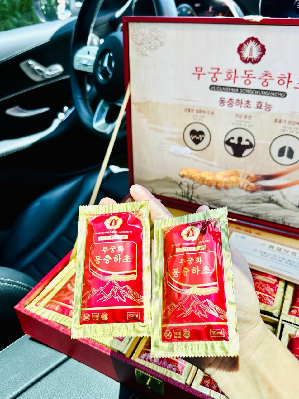 Tinh Chất Đông Trùng Hạ Thảo