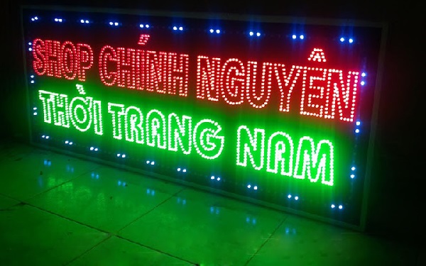 BIỂN VẪY LED