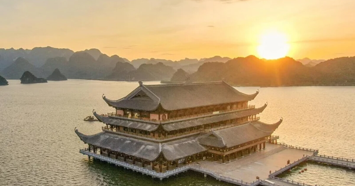 Top 6 Lễ Chùa Đầu Năm Ở Ninh Bình Đẹp Linh Thiêng