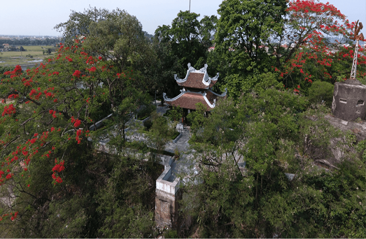 Đỉnh núi Non Nước