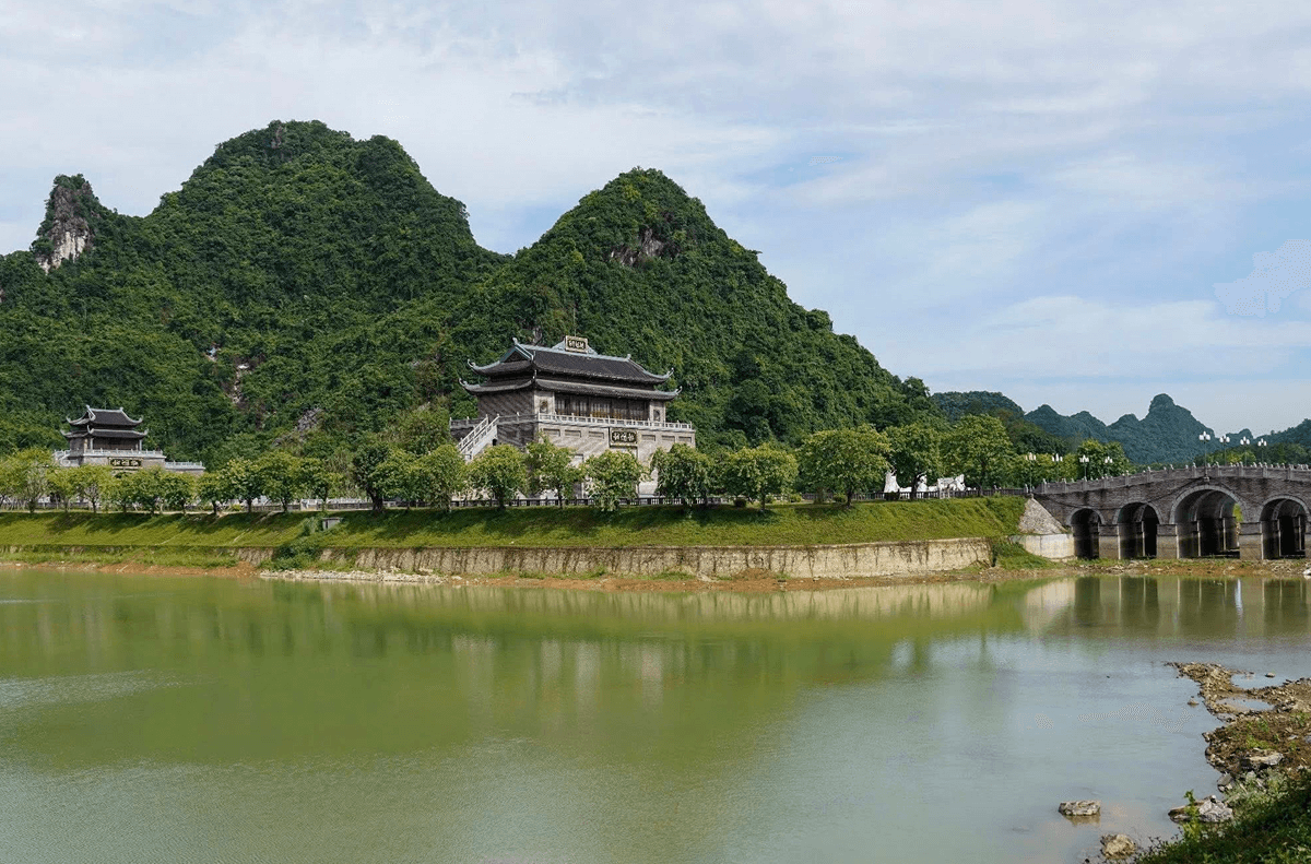 Cảnh Sắc Thiên Nhiên Thung Ui Có Gì Đặc Biệt