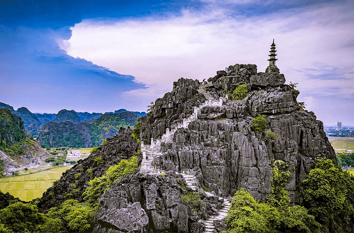 Hang Múa Ninh Bình