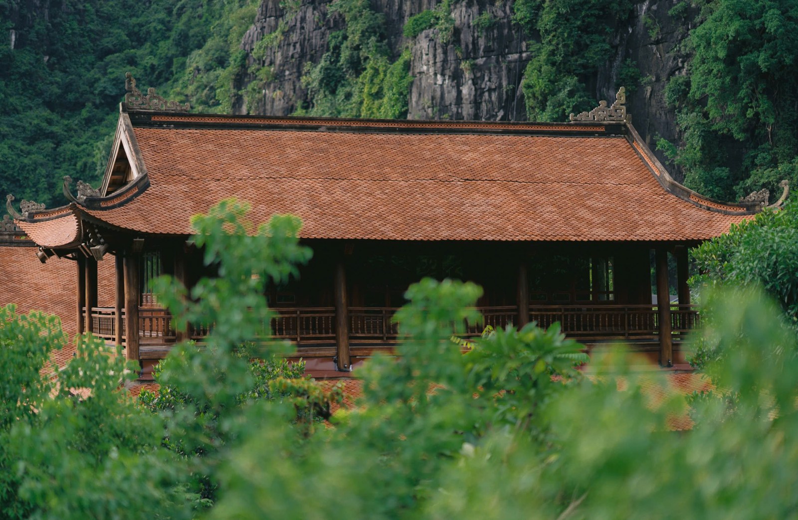 Kiến trúc nhà hàng Nhật Yên tại Jiva Hoa Lu Retreat
