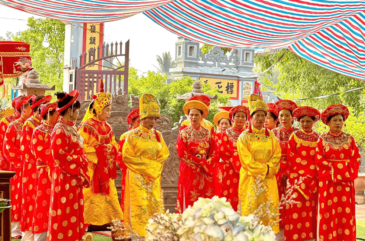 Phần hội trong Lễ hội Kỳ Phúc đình Cam Giá