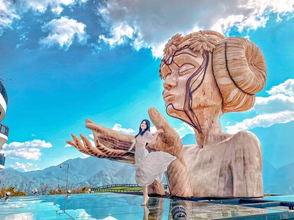 SAPA - MOANA - FANSIPAN- BẢN CÁT CÁT ( 3 ngày 2 đêm )