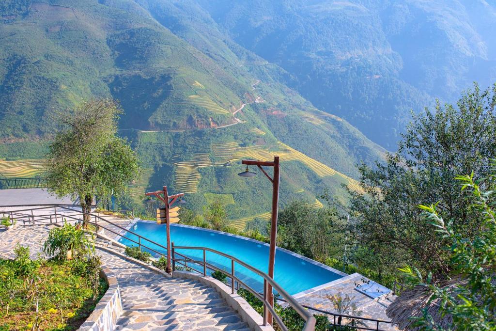 SĂN MÂY TÀ XÙA – THẢO NGUYÊN – TÀ XÙA ECOLODGE