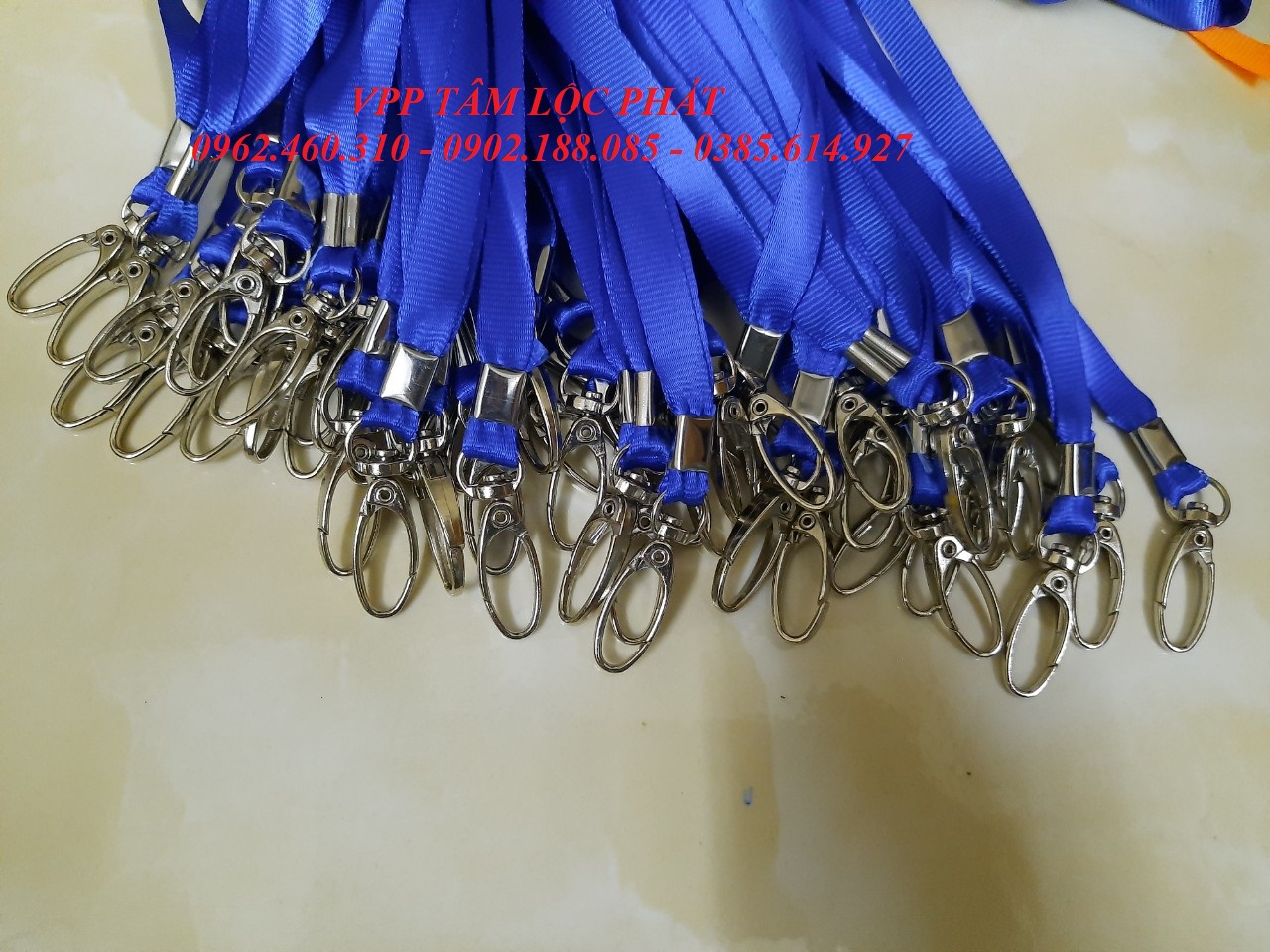 DÂY ĐEO THẺ LỤA MÓC SẮT bản rộng 1cm (HÀNG CAO CẤP)