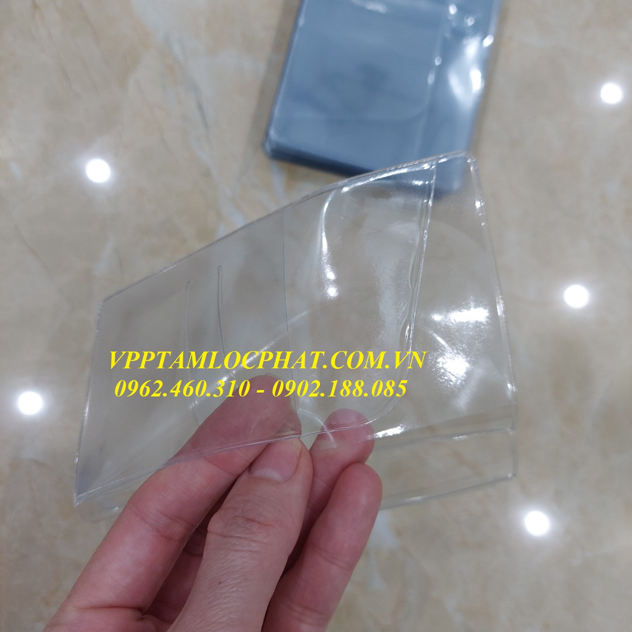 BAO ĐỰNG HỘ CHIẾU PASSPORT nhiều ngăn, trong suốt (loại 1)