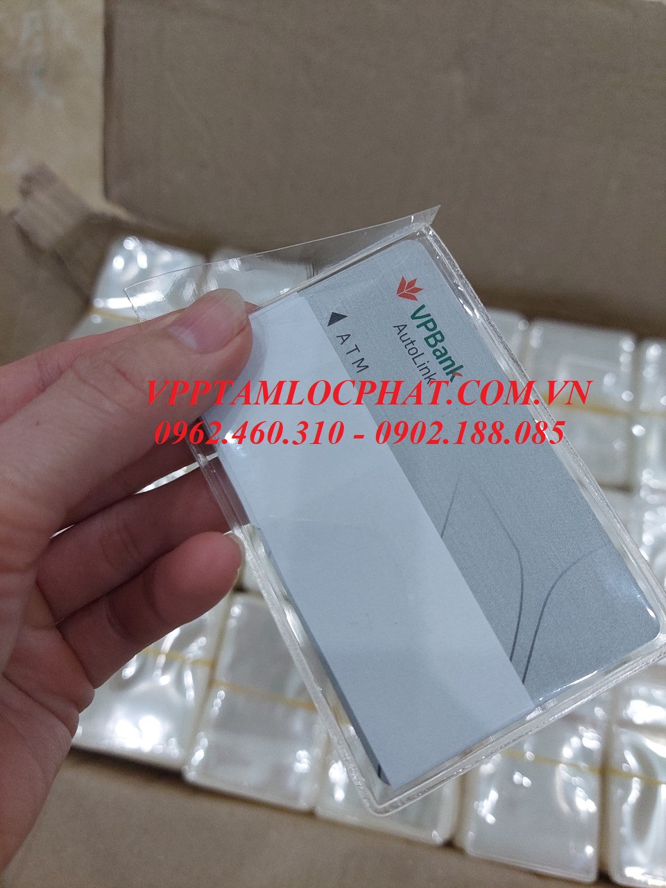 VỎ BỌC THẺ CCCD có nắp loại 2.2 dem, SỈ LH ĐỂ CÓ GIÁ TỐT NHẤT