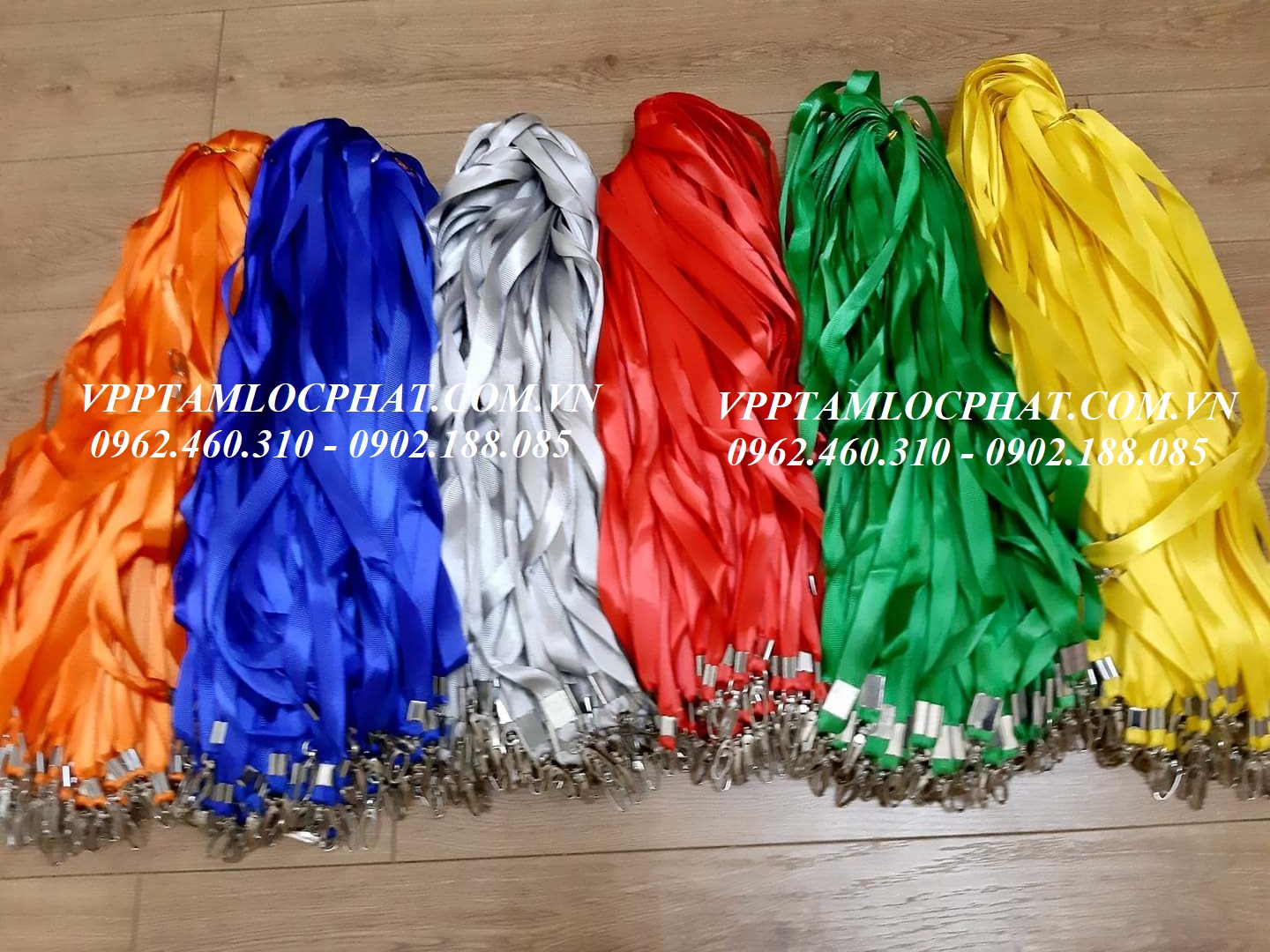 DÂY ĐEO THẺ LỤA MÓC SẮT bản rộng 1.5cm (loại 1)