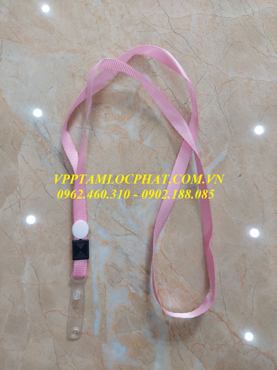 DÂY ĐEO THẺ LỤA MÓC NHỰA MÀU HỒNG (loại 1)