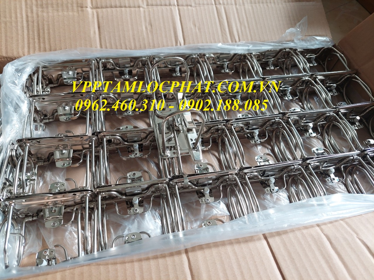 Khóa còng bật 10cm Trà My (gồm khóa còng + nẹp còng)
