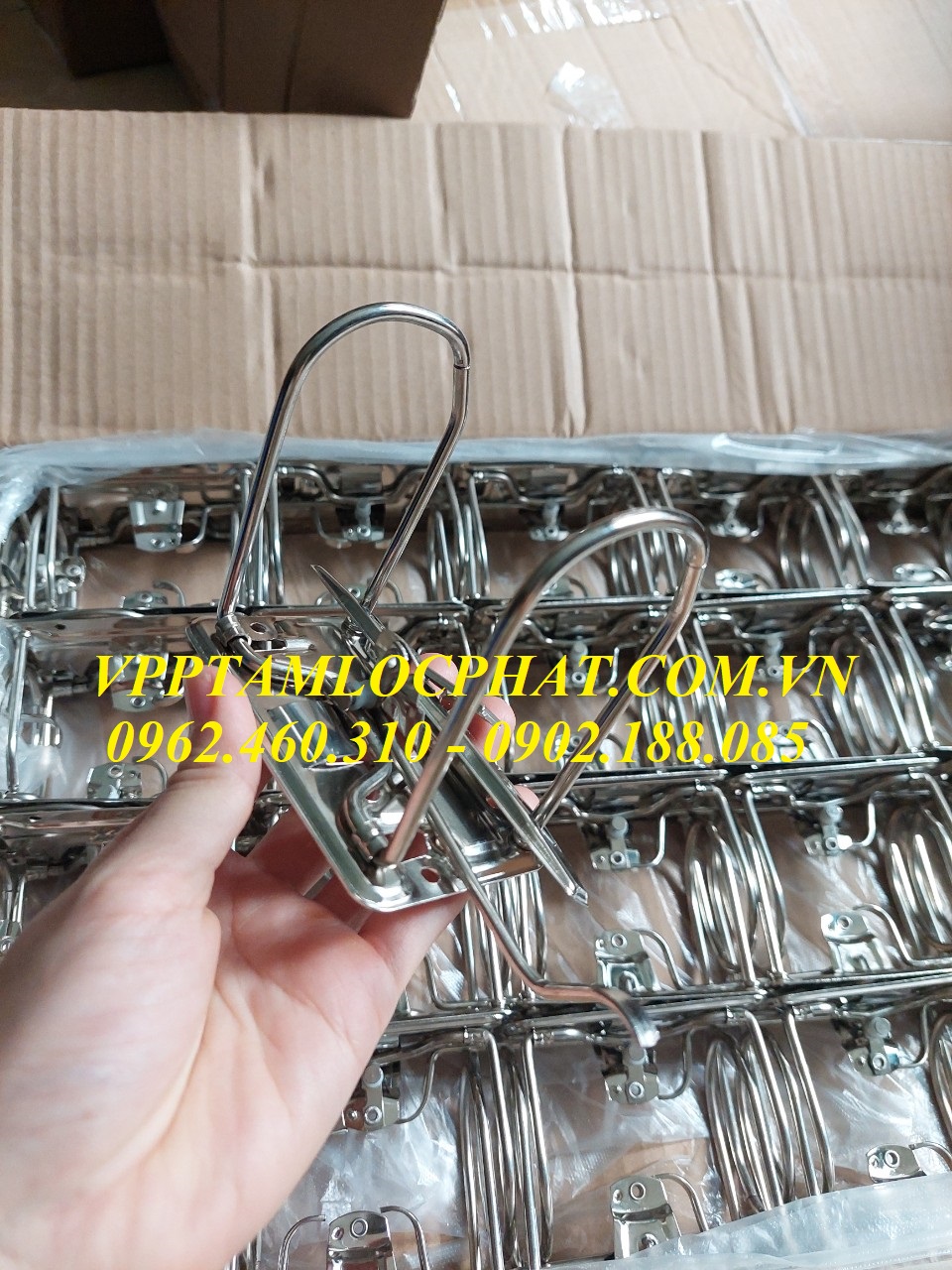 Khóa còng bật 10cm Trà My (gồm khóa còng + nẹp còng)