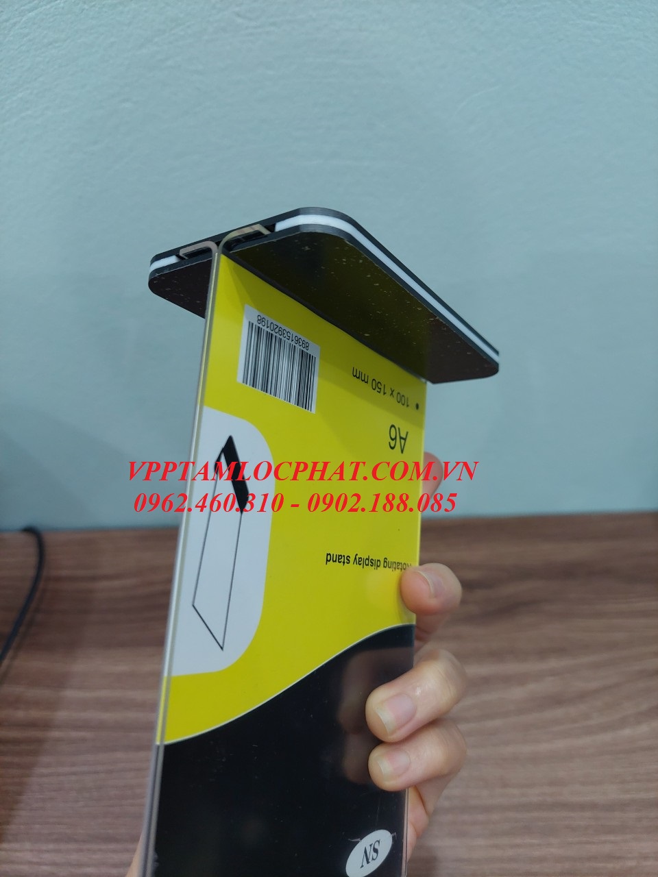 Menu mica A6 SN trong suốt (đế đen)