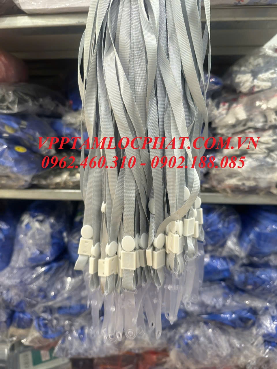 DÂY ĐEO THẺ LỤA MÓC NHỰA MÀU GHI - MÀU XÁM (loại 1)