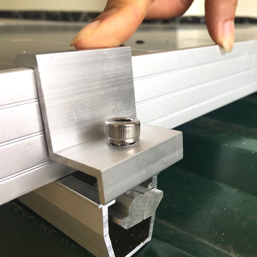 KẸP BIÊN TẤM PIN NĂNG LƯỢNG MẶT TRỜI