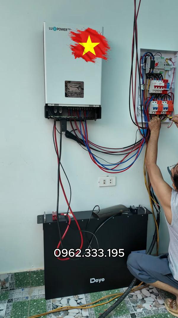 Biến Tần Luxpower Giao Tiếp Với Pin Lưu Trữ Deye