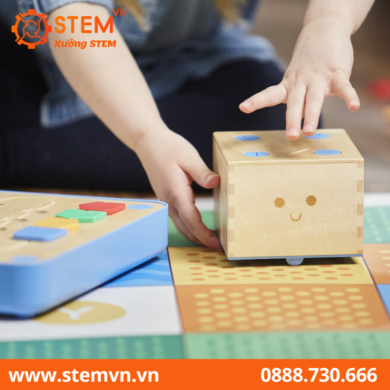 Cubetto Robot giáo dục cho lứa tuổi mầm non - Cubetto Educational