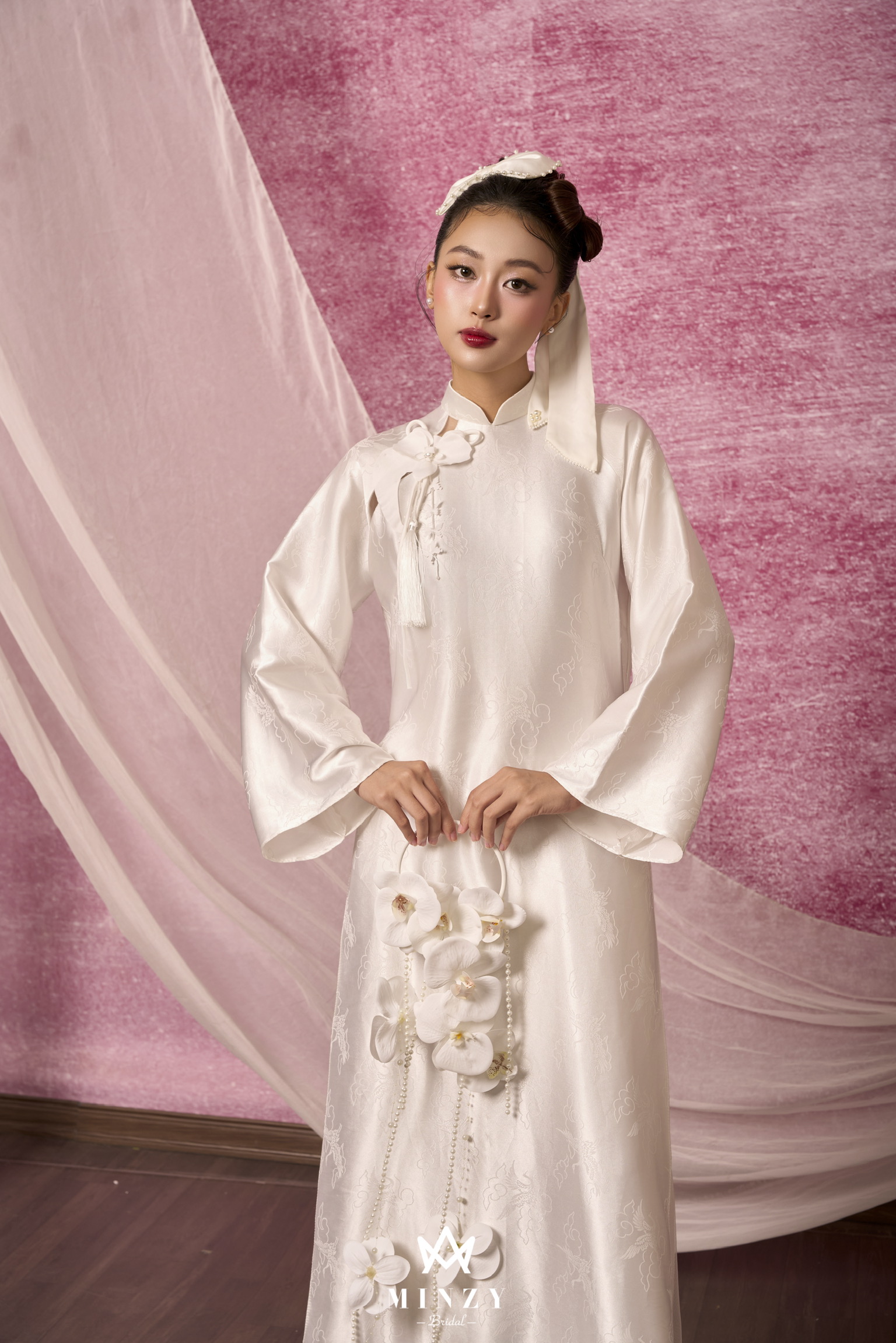 Áo dài cặp  trắng 55