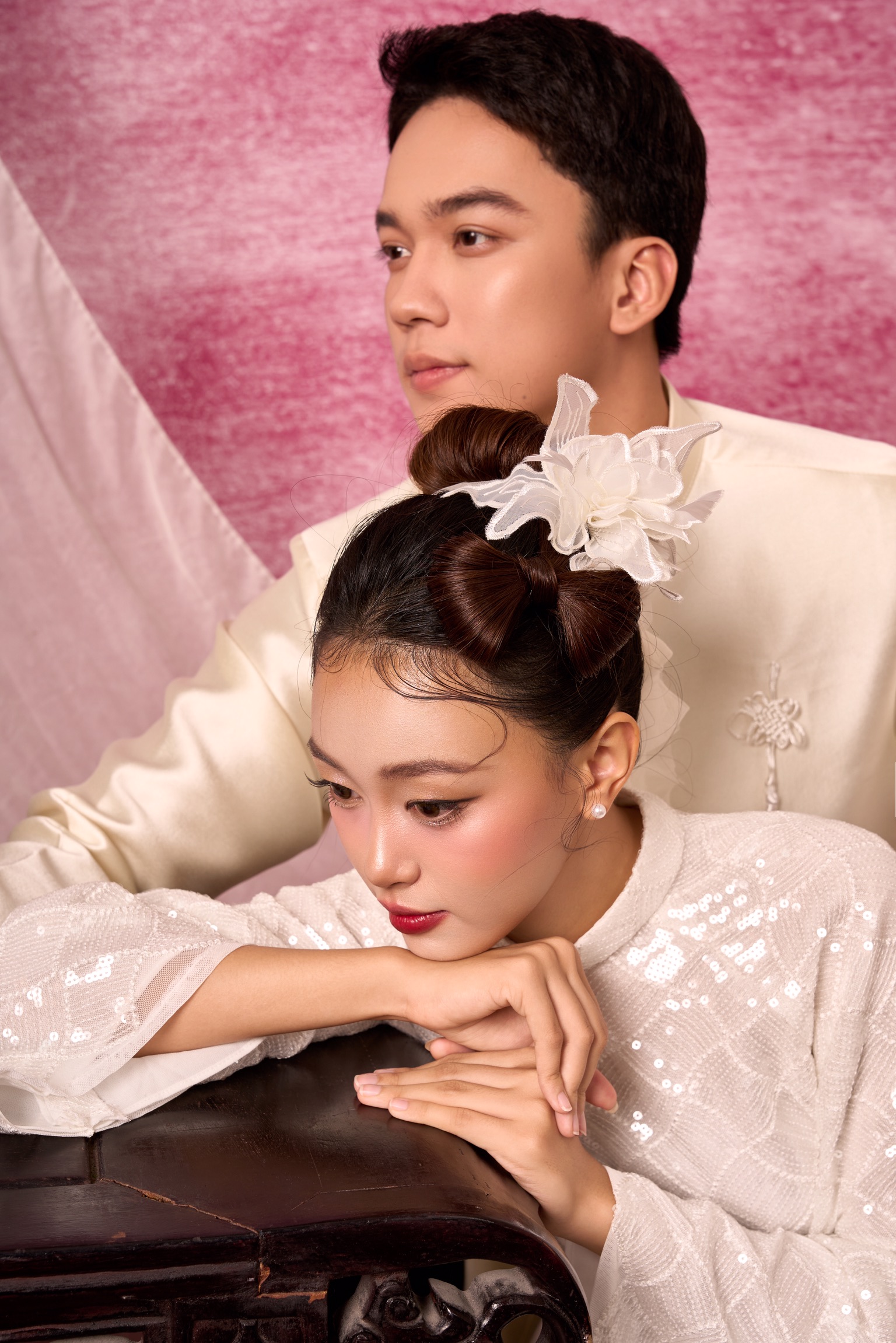 Áo dài cặp  mix trắng be 03