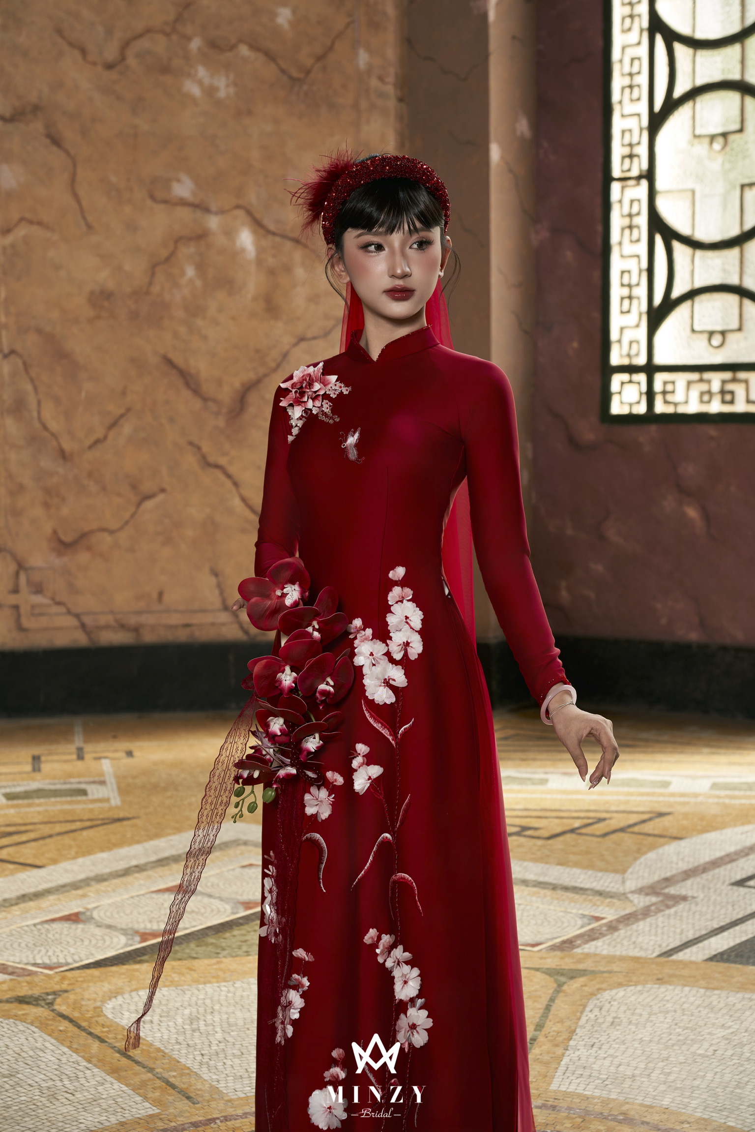Áo dài nữ đỏ 12
