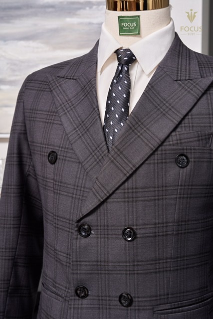 Vest xám kẻ ô 6 cúc