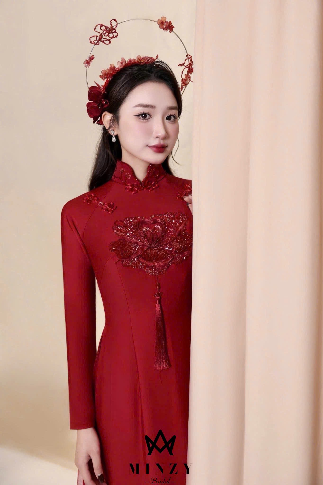 Áo dài cặp đỏ 38