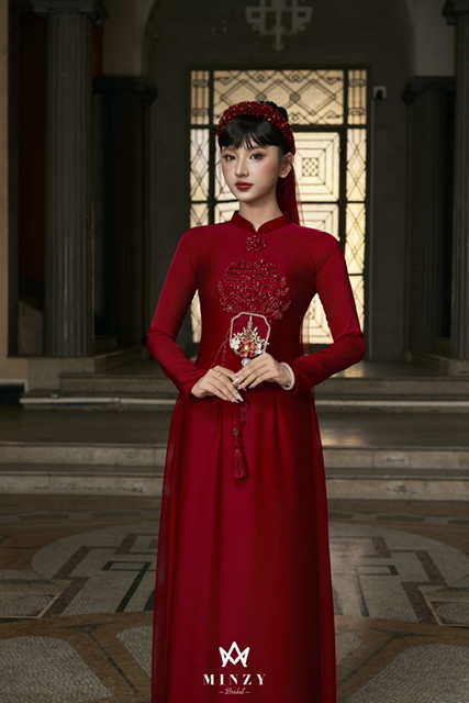 Áo dài nữ đỏ 17