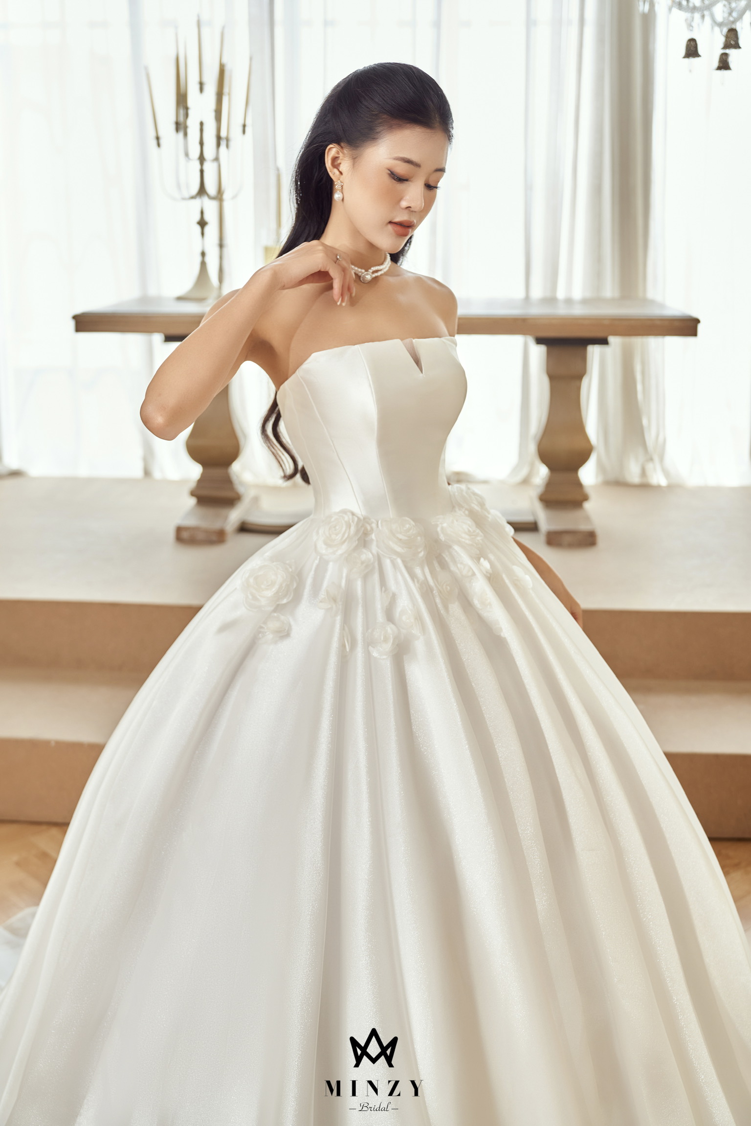 Elegant 27