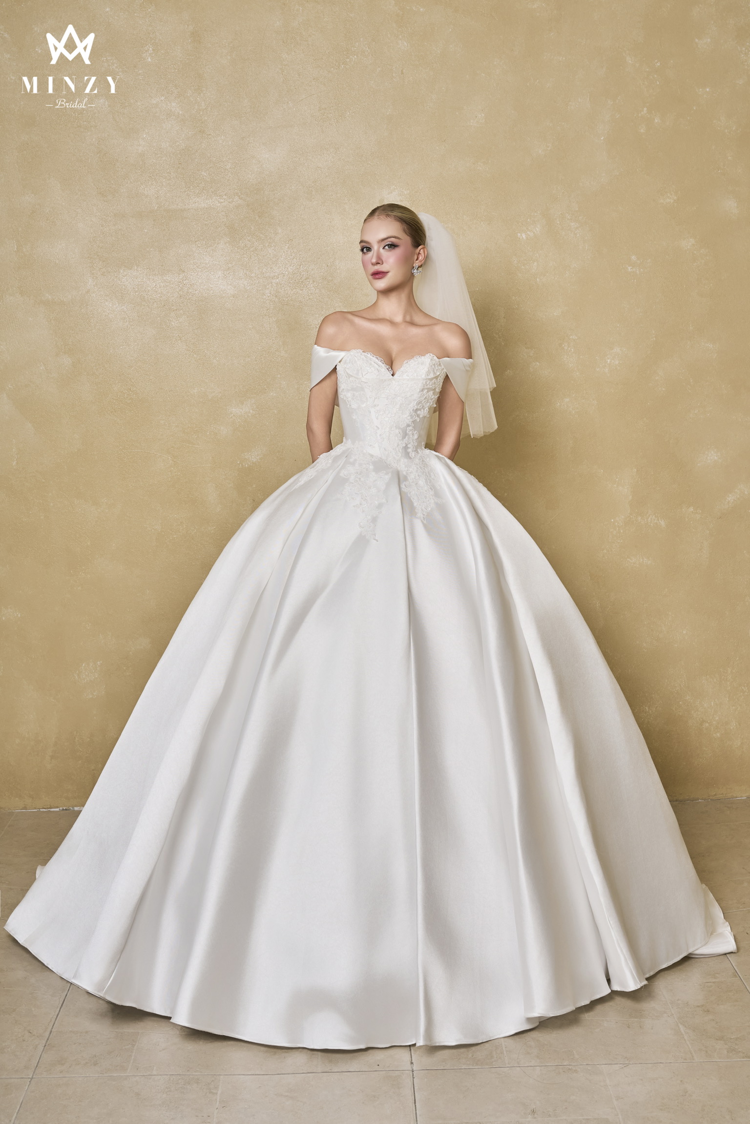 Elegant 158