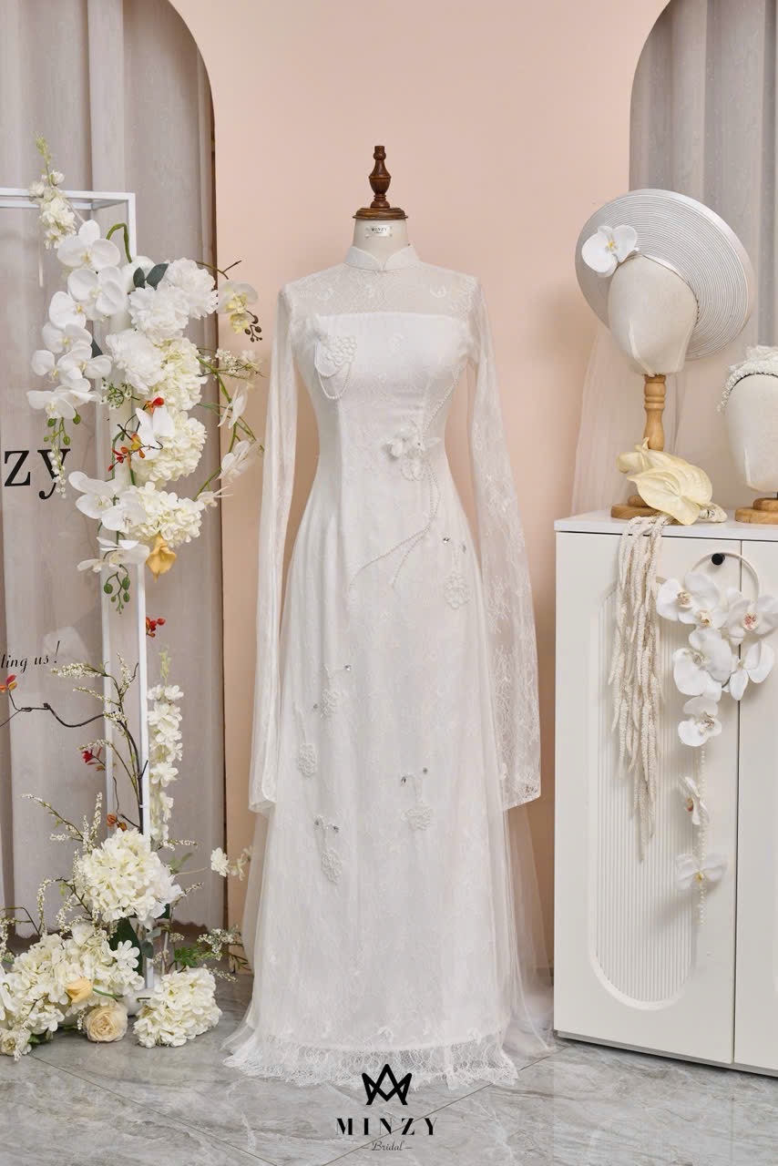 Áo dài trắng ren 31