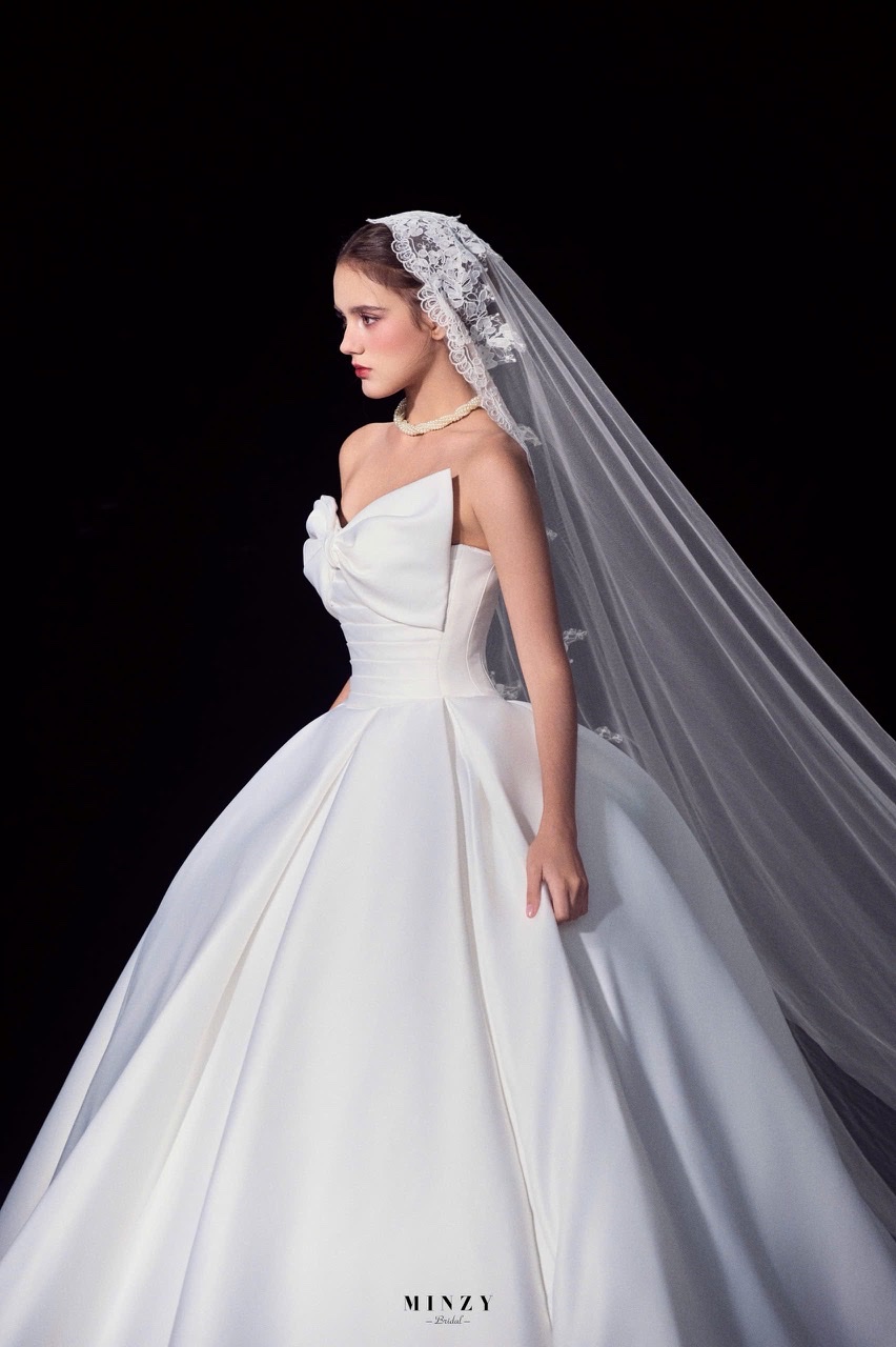 Elegant 242