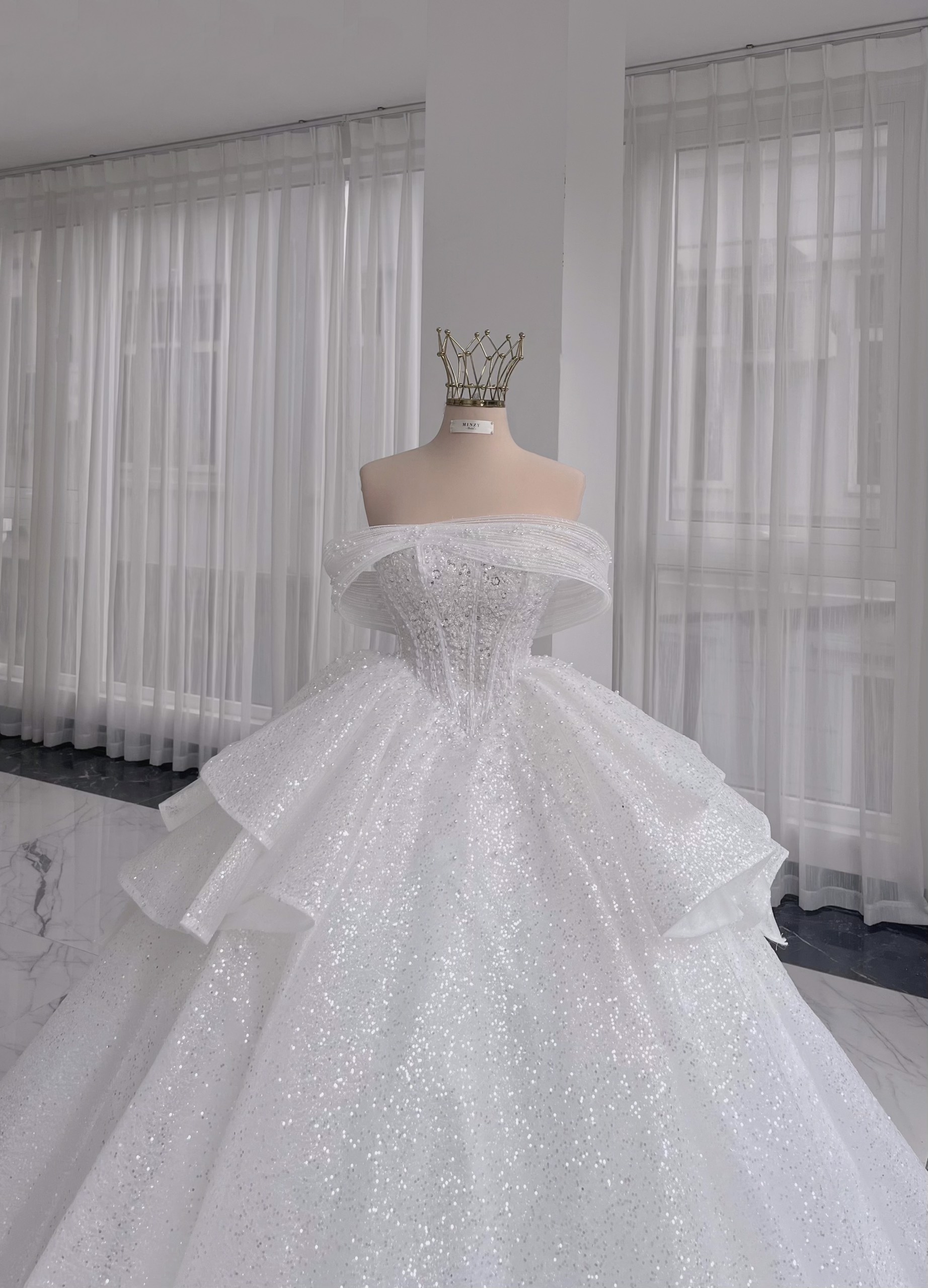 Elegent 12