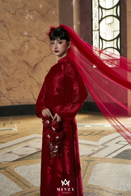 Áo Dài nữ đỏ 13
