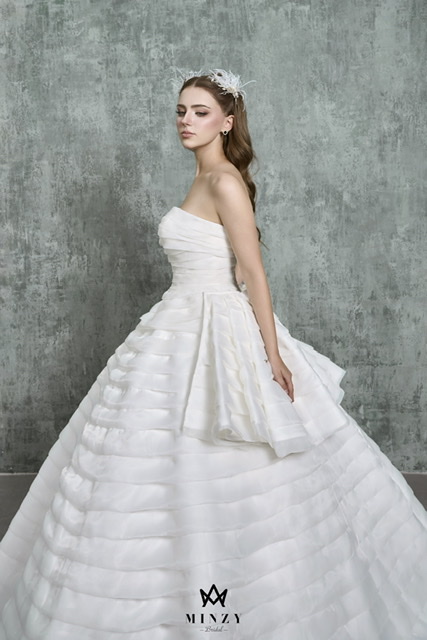 Elegant 234