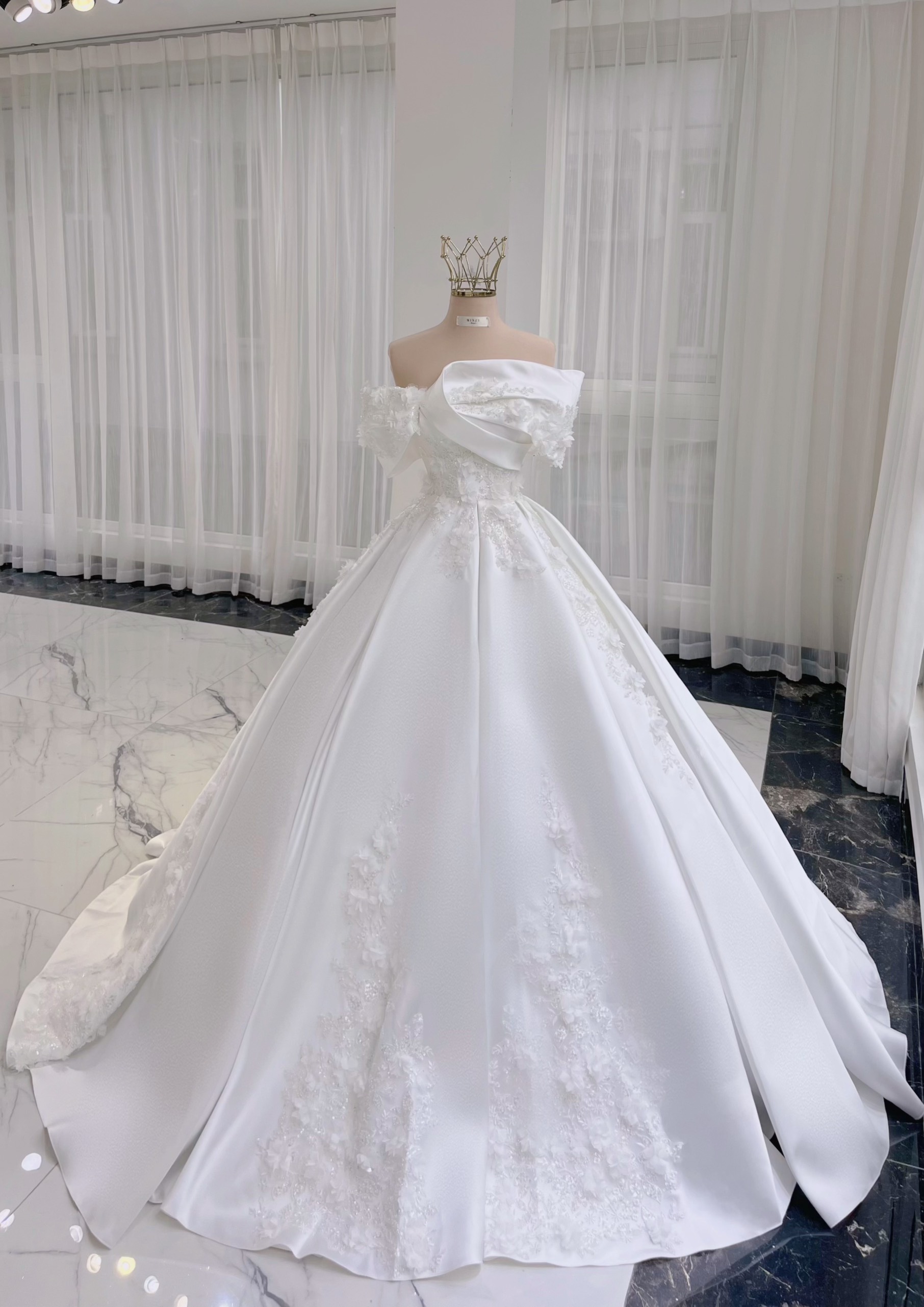 Elegant 07
