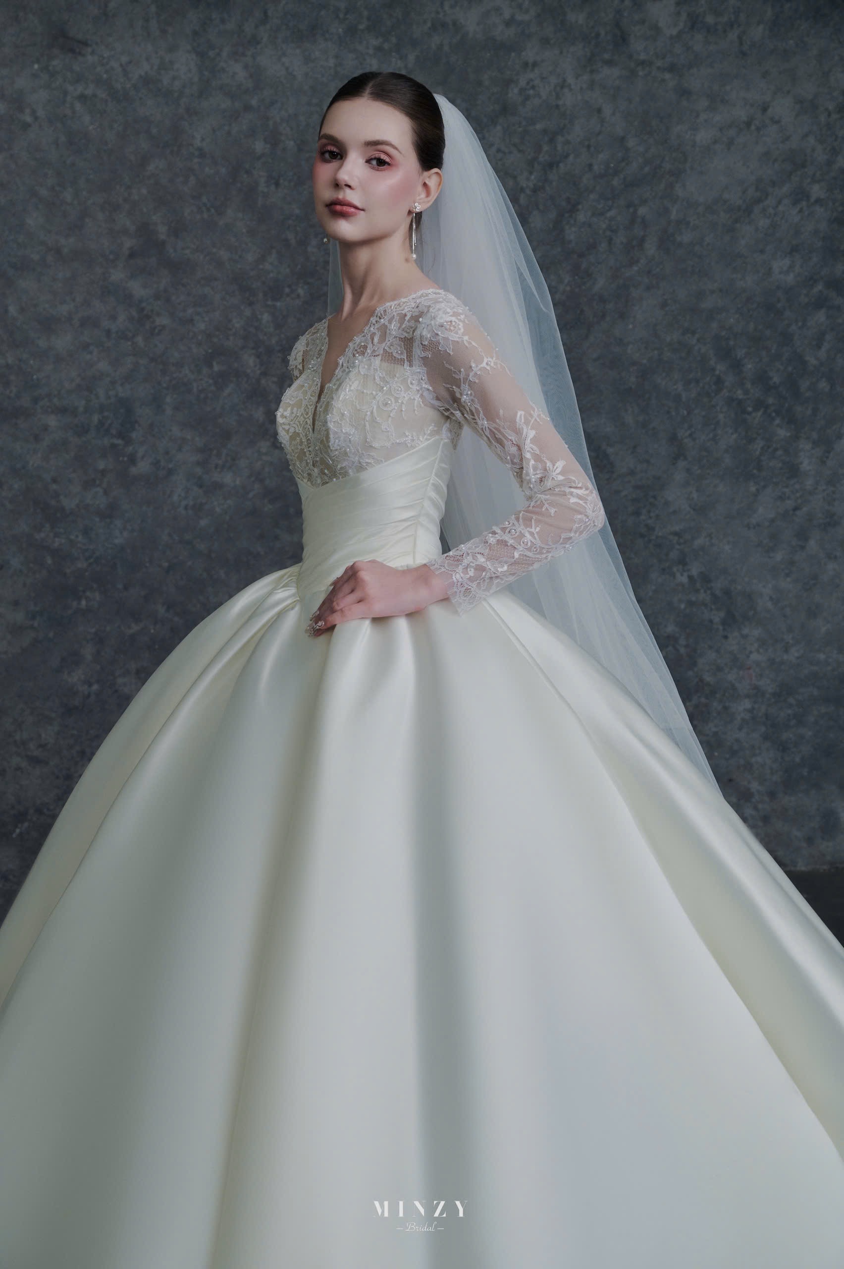 Elegant 251