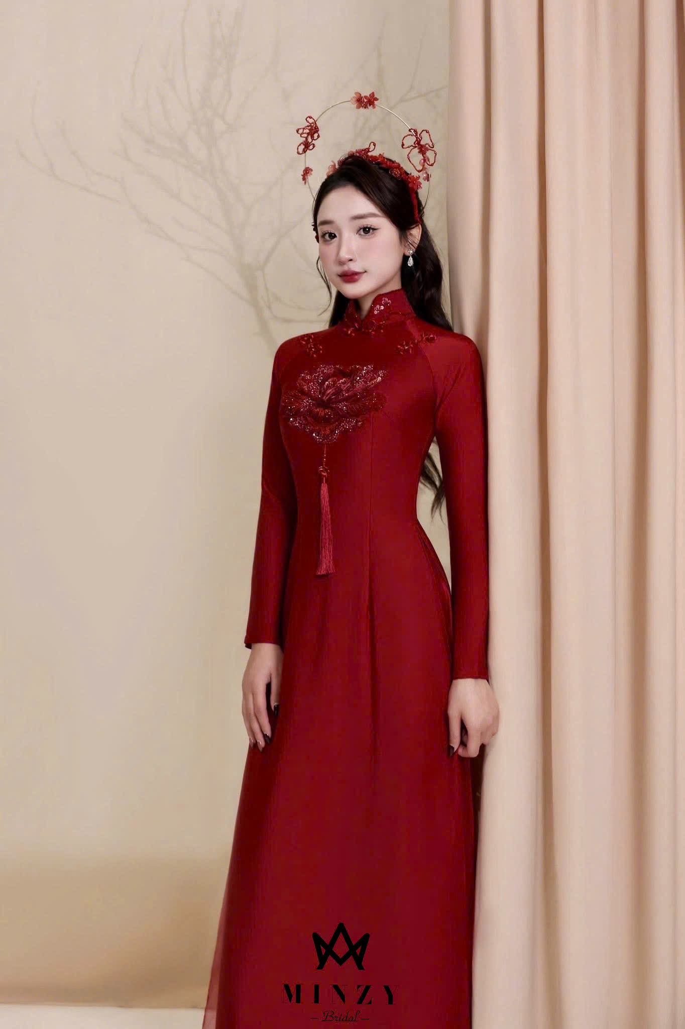 Áo dài cặp đỏ 38