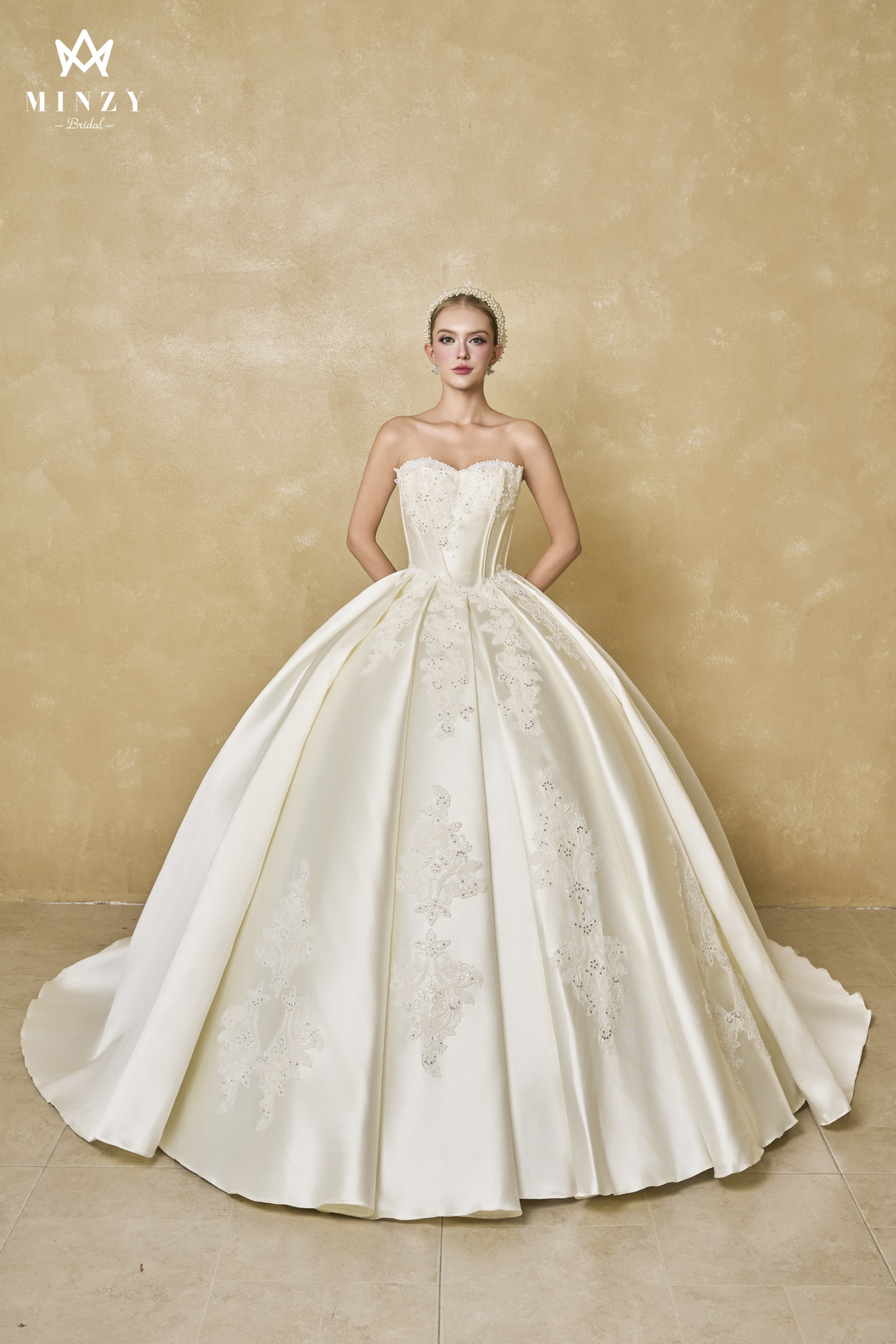Elegant 159