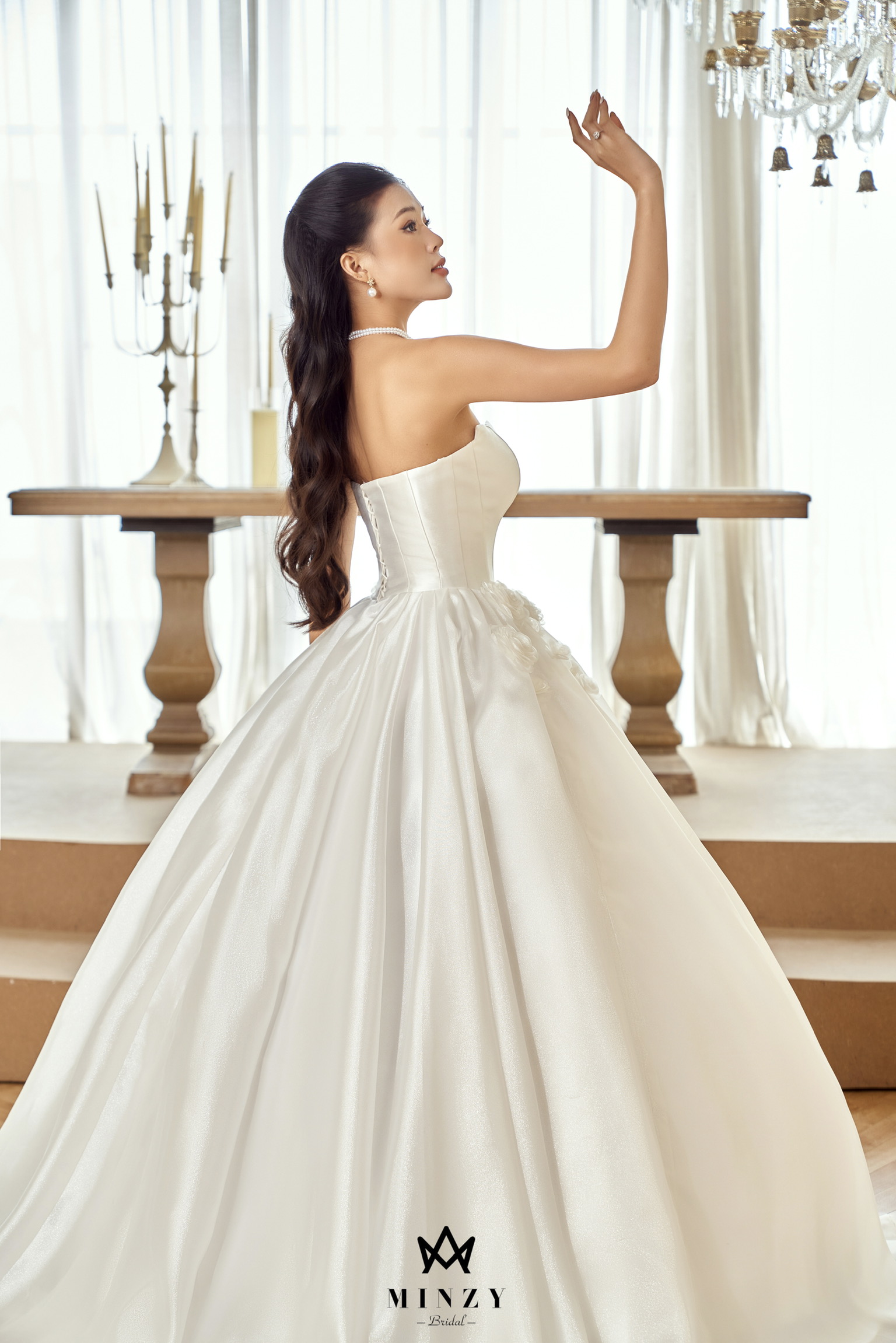 Elegant 27